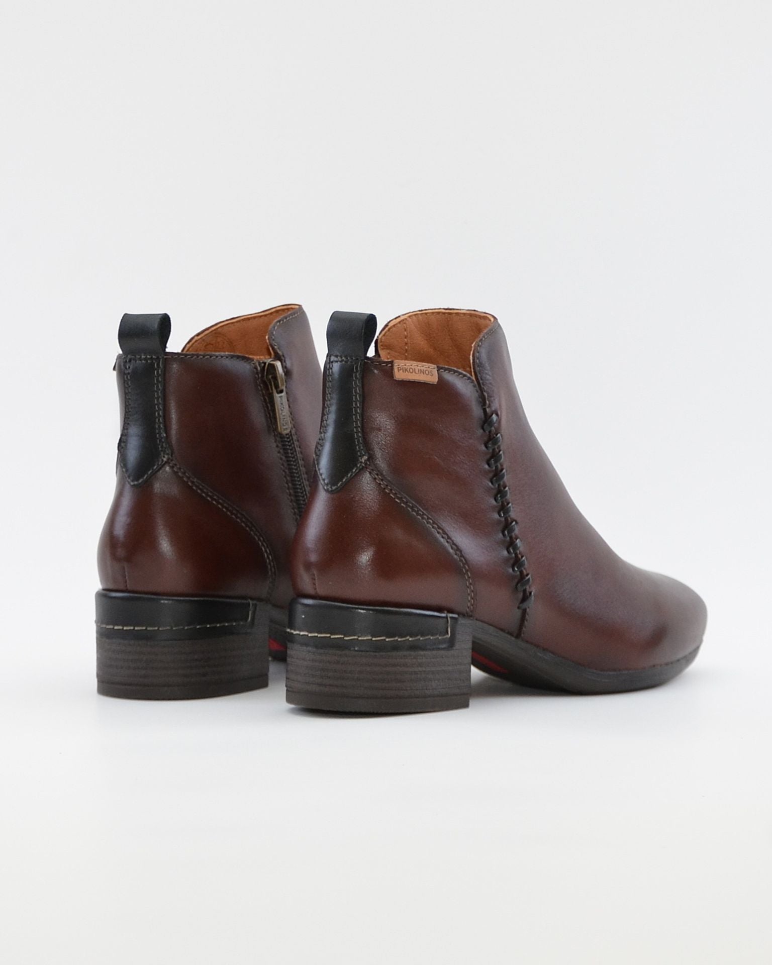 BOTIN MUJER TACON BAJO COLOR MARRON PIKOLINOS MALAGA W6W-8950 CAOBA