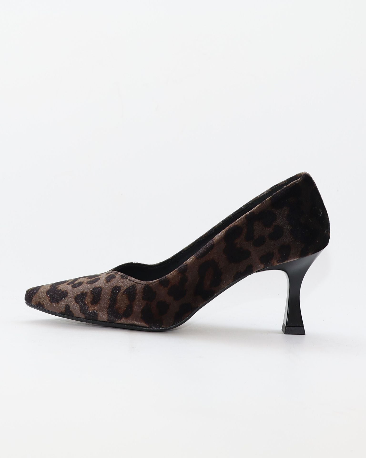 ZAPATO SALON MUJER ESTILETO COLOR LEOPARDO NEGRO DANIELA VEGA 2333S TERCIOPELO