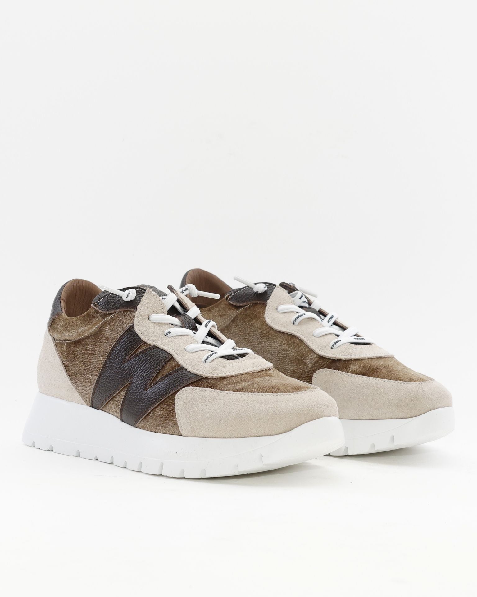 ZAPATO DE CORTE DEPORTIVO WONDERS A-24111 CONBINADO TAUPE MARRON