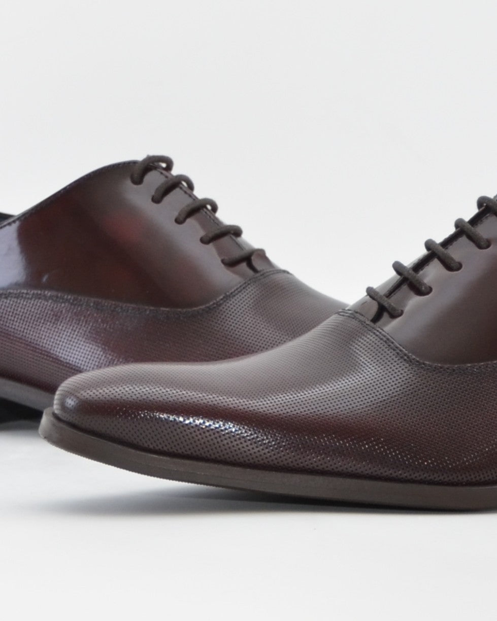 ZAPATO HOMBRE OXFORD FLORENTIC BURDEOS MICROPERFORADO