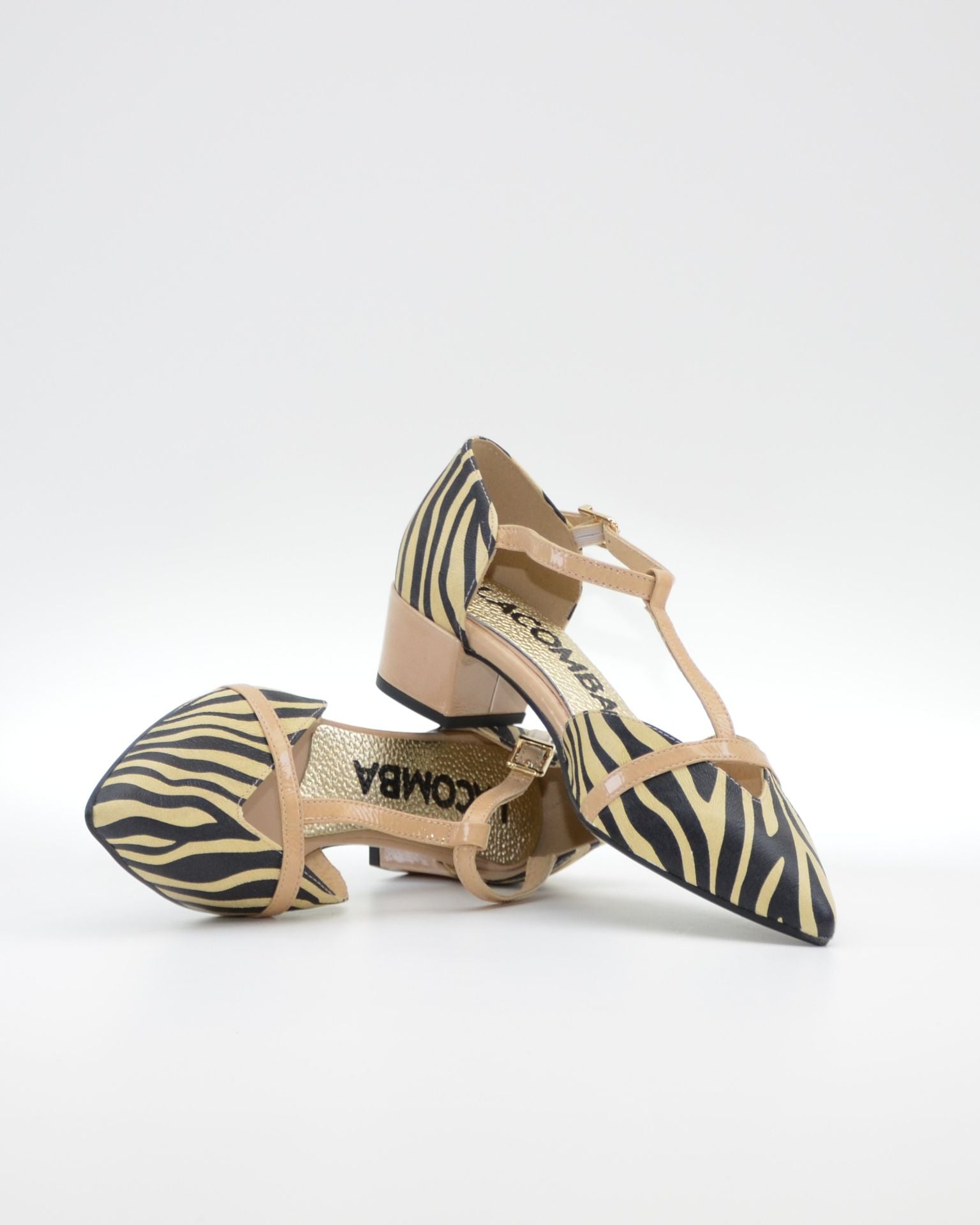 ZAPATO MUJER ABIERTO EN EL LATERAL PIEL ANIMAL PRINT CEBRA LACOMBA GERANIUM