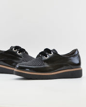 ZAPATO CASUAL MUJER PITILLOS CORDON PLANTILLA EXTRAIBLE 11555 CHAROL NEGRO