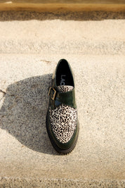 ZAPATO MUJER HEBILLA CHAROL VERDE ANIMAL PRINT LACOMBA CROSSANDRA
