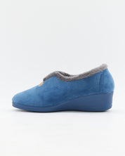 ZAPATILLA MUJER CERRADA CON CUÑA COLOR AZUL JEANS J.ORTEGA 1840