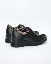 ZAPATO MUJER CUÑA NEGRO ELÁSTICO Y CREMALLERA 8099 CONFORT CLASS