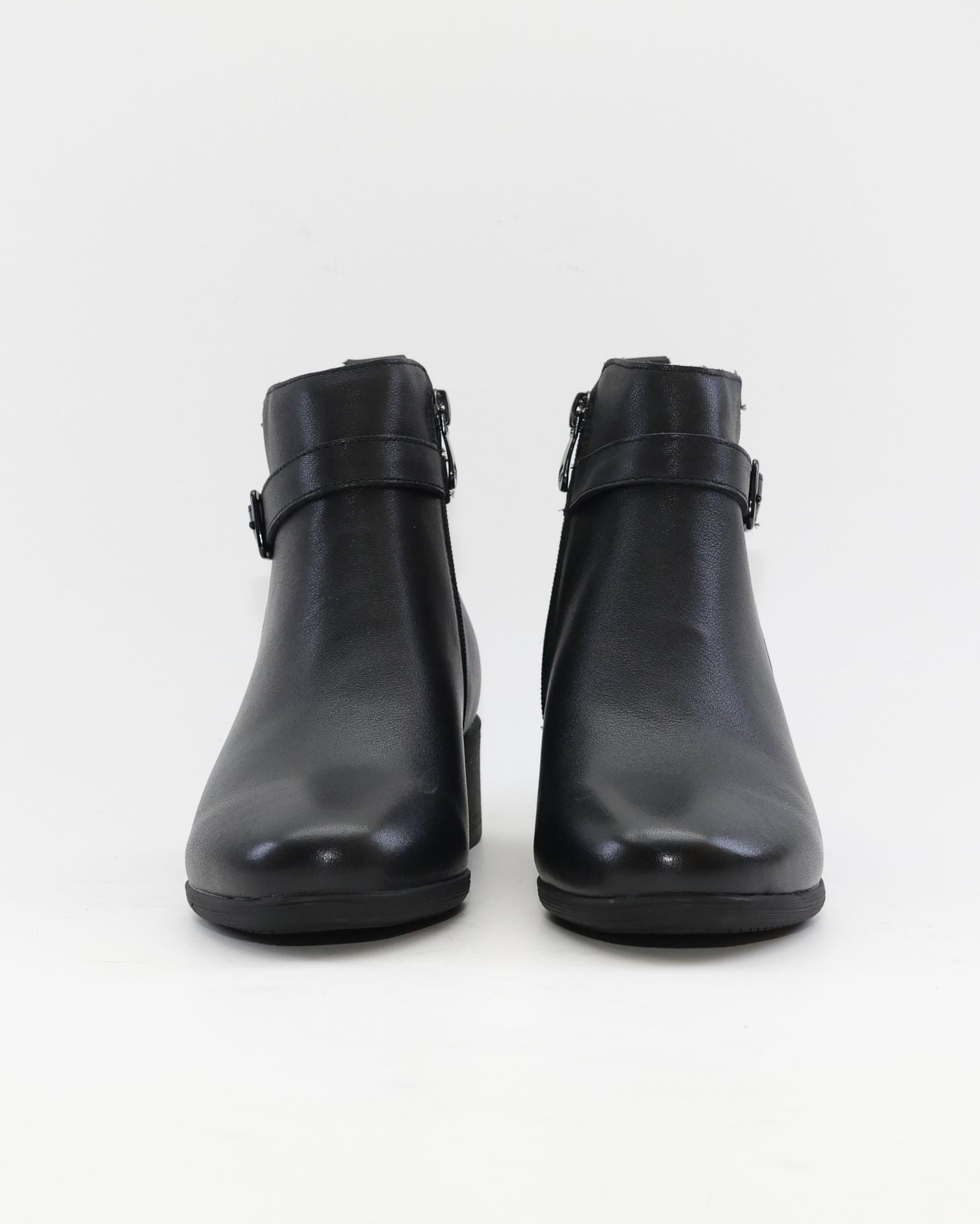 BOTIN TACON BAJO MUJER COLOR NEGRO THE HAPPY MONK SACRA 003