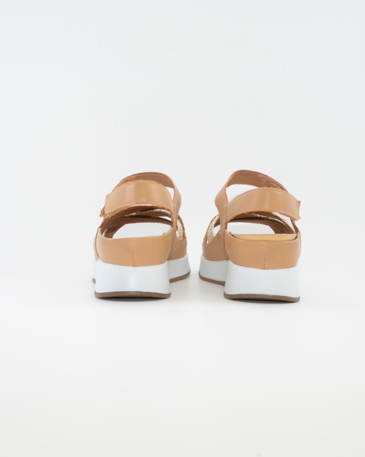 SANDALIA TRENZADA PLANTILLA EXTRAIBLE MUJER ANCHO ESPECIAL MULTI MIEL PIE SANTO 260429