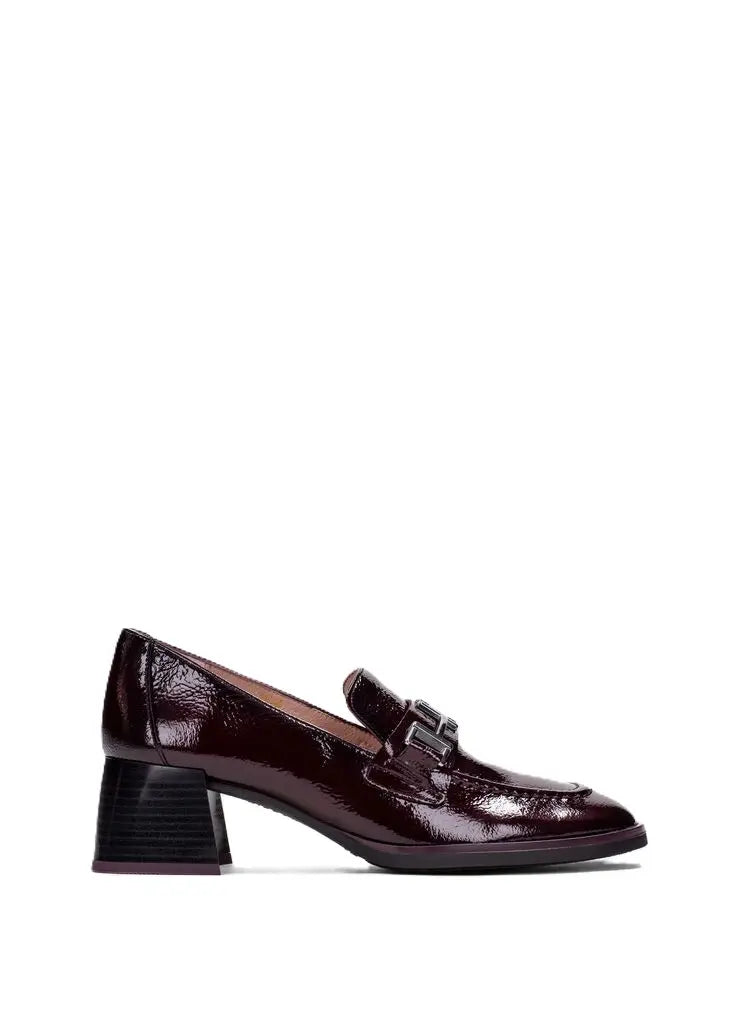 ZAPATO TACON CHAROL BURDEOS HI243590