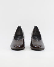 ZAPATO SALON MUJER PITILLOS CHAROL MARRÓN 11681