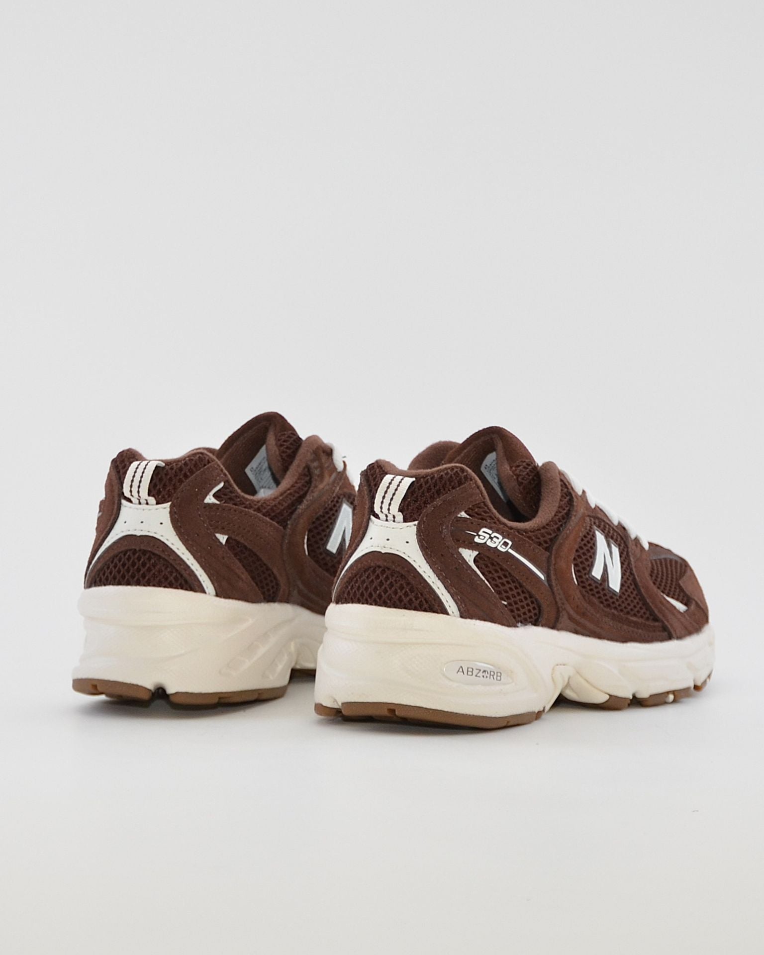 SNEAKERS NEW BALANCE U530 SCW ZAPATILLAS MUJER COLOR MARRON CHOCOLATE