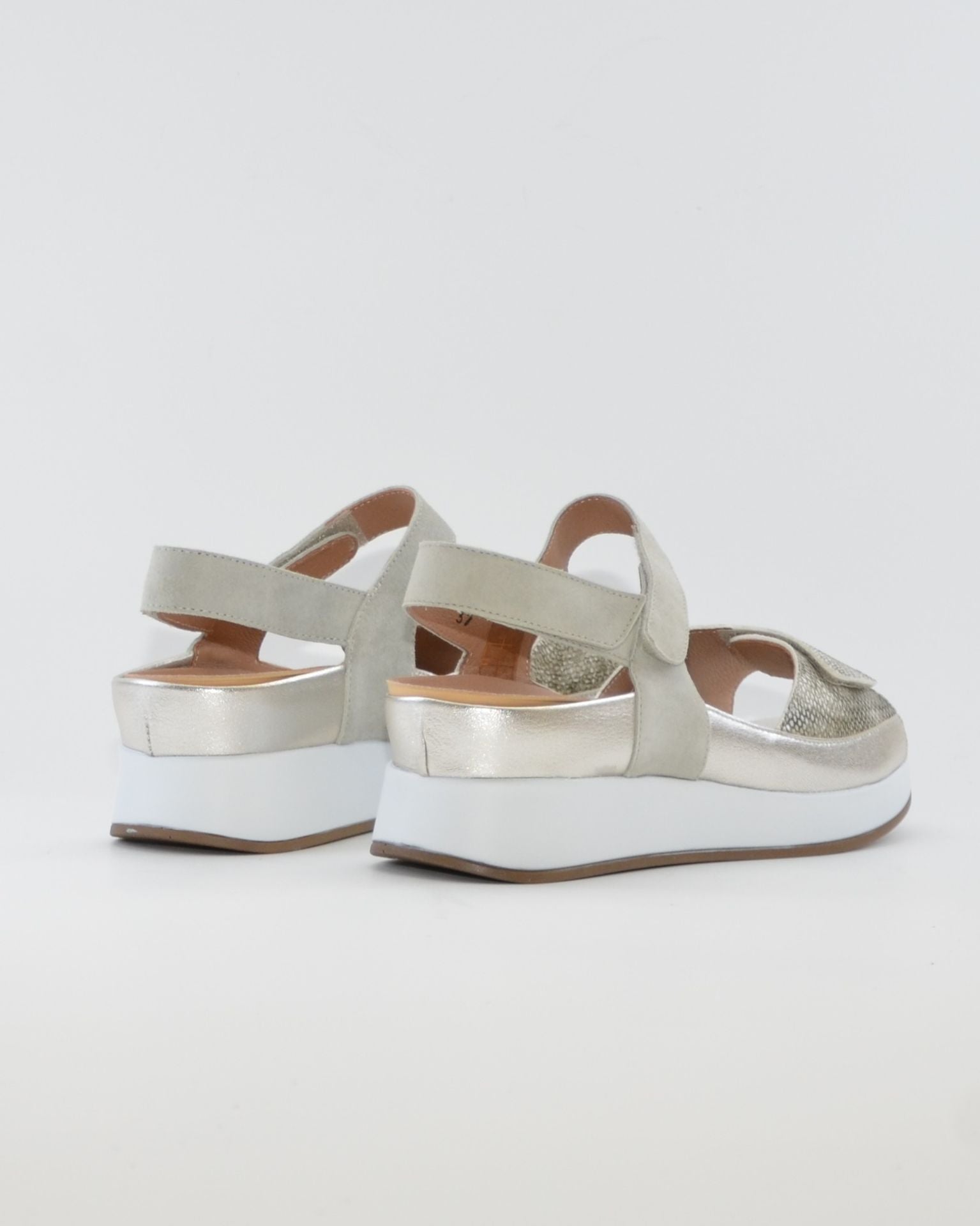 SANDALIA PLANTILLA EXTRAIBLE MUJER TRES VELCROS ANCHO ESPECIAL COLOR VERDE PIE SANTO 260422 EUCALIPTO