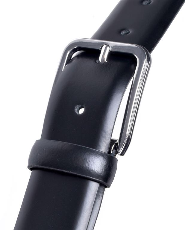 CINTURON DE PIEL COLOR NEGRO