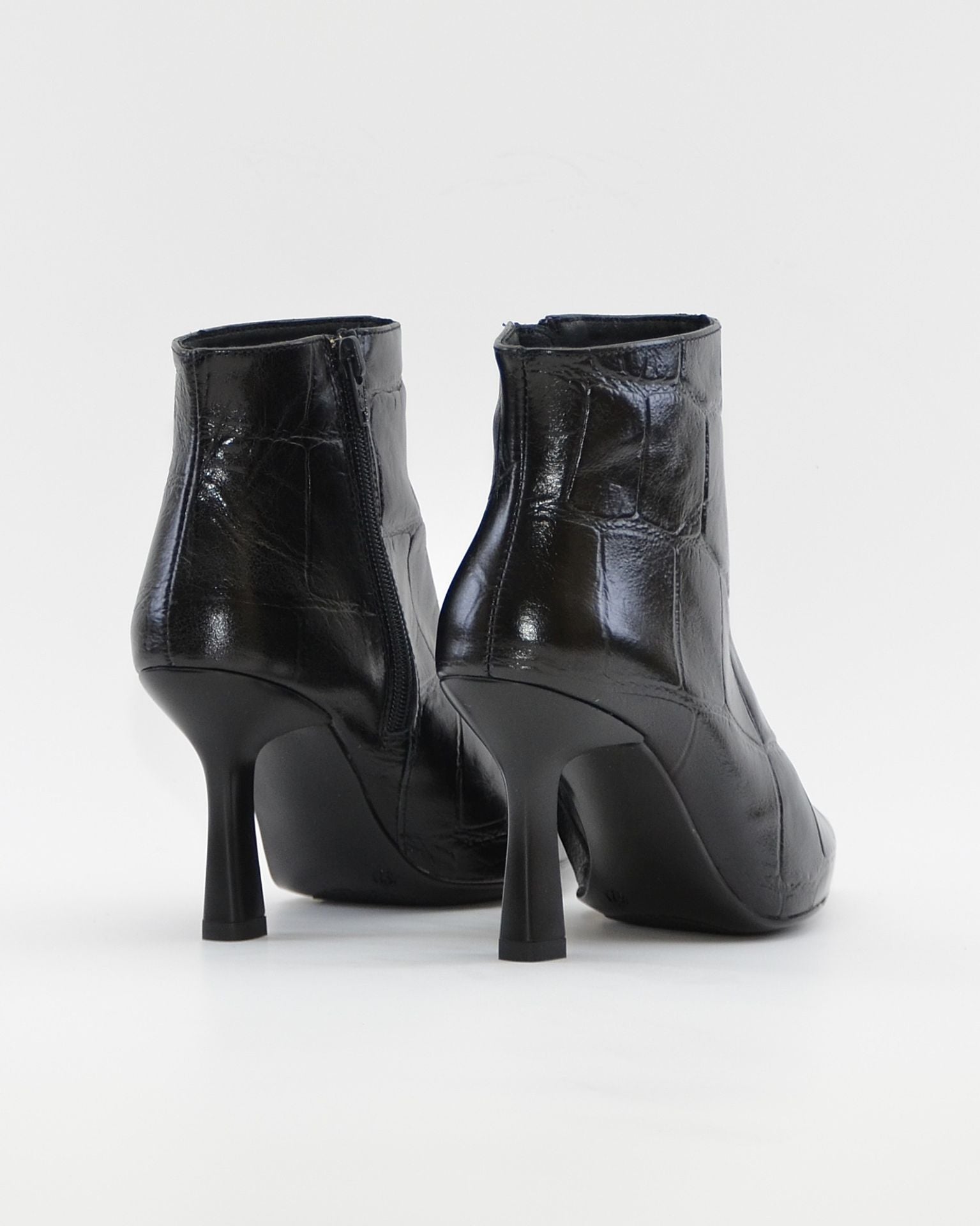 BOTIN DE MUJER TACON FINO COLOR COCO NEGRO DESIREE SHEILA 6