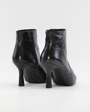 BOTIN DE MUJER TACON FINO COLOR COCO NEGRO DESIREE SHEILA 6
