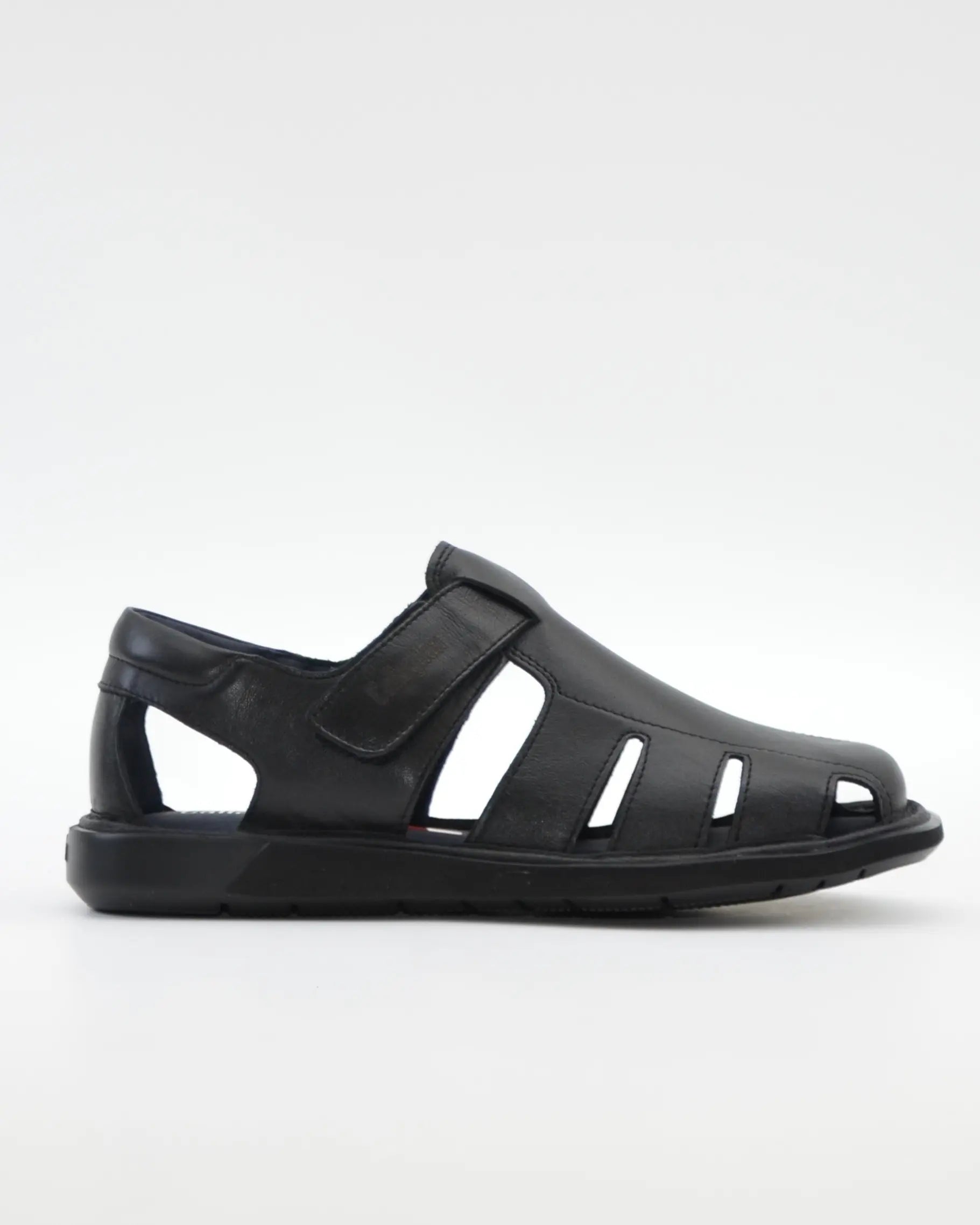 SANDALIA HOMBRE VELCRO COLOR NEGRO SUELA EXTRALIGHT CALLAGHAN 92311