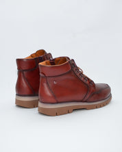 BOTINES DE MUJER EN COLOR BURDEOS PLANOS CON CORDONES