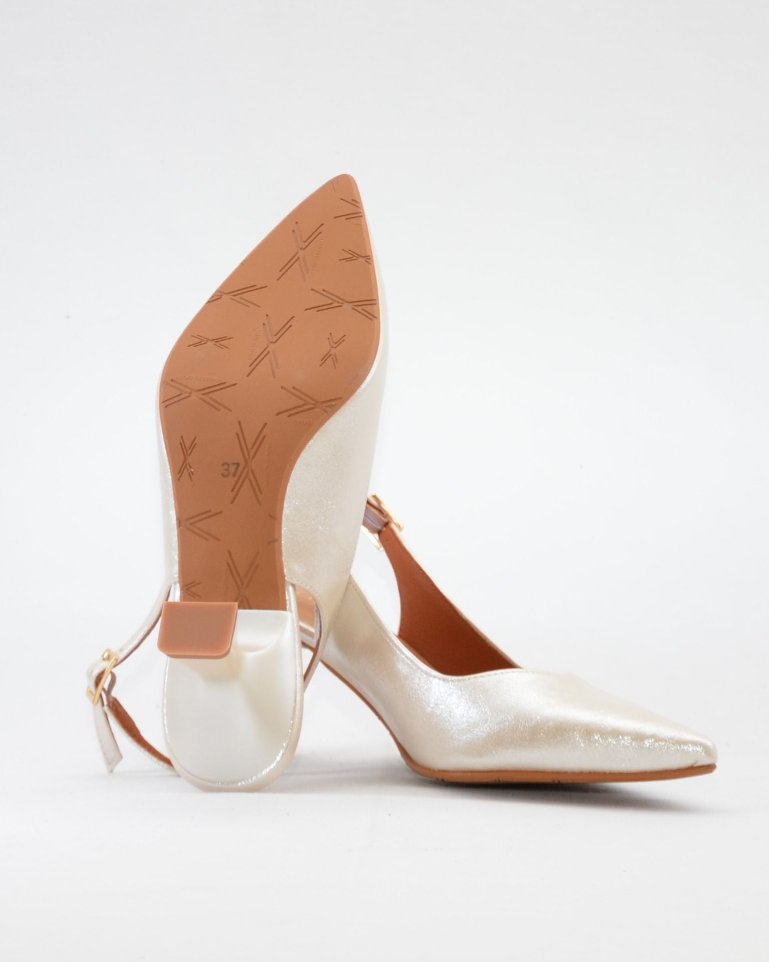 ZAPATO SALON DESTALONADO MUJER DANIELA VEGA 2315BD CHAMPANG