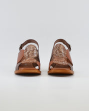 SANDALIA MUJER TACON MEDIO PLANTA DE GEL COMBI MARRON PITON JORDANA 4459