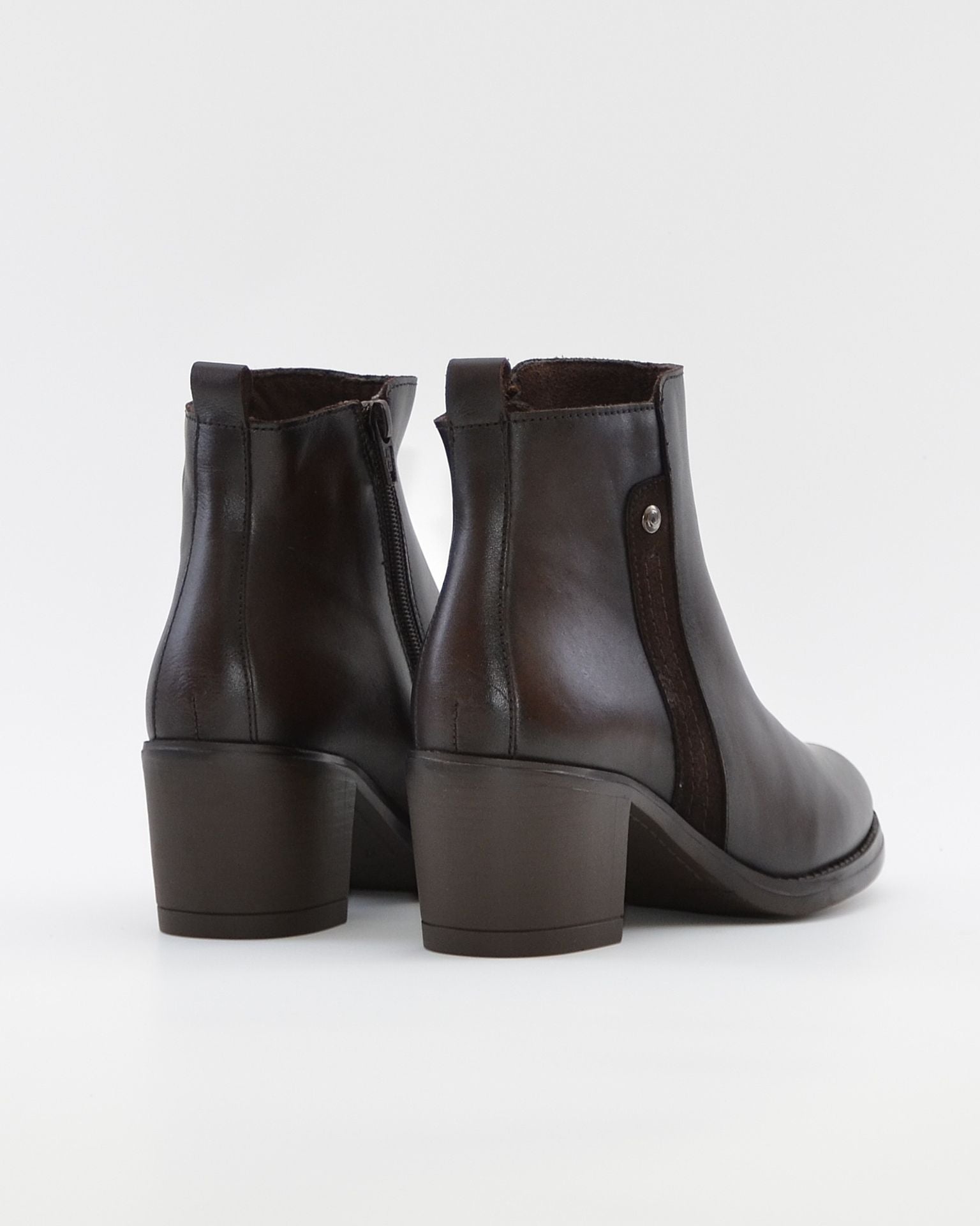 BOTIN MUJER TACON CUADRADO KAOLA COLOR MARRÓN 8819