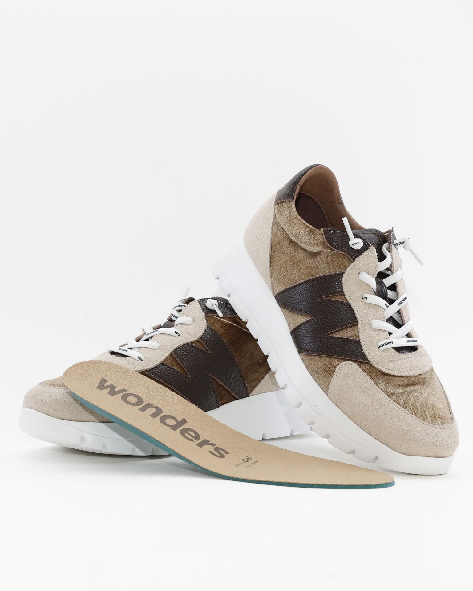 ZAPATO DE CORTE DEPORTIVO WONDERS A-24111 CONBINADO TAUPE MARRON