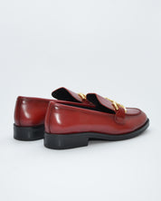 MOCASINES MUJER BURDEOS ESTRIBO DORADO