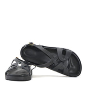 SANDALIA BIO PIEL COLOR NEGRO PLANTA FORRADA LACOMBA CROW