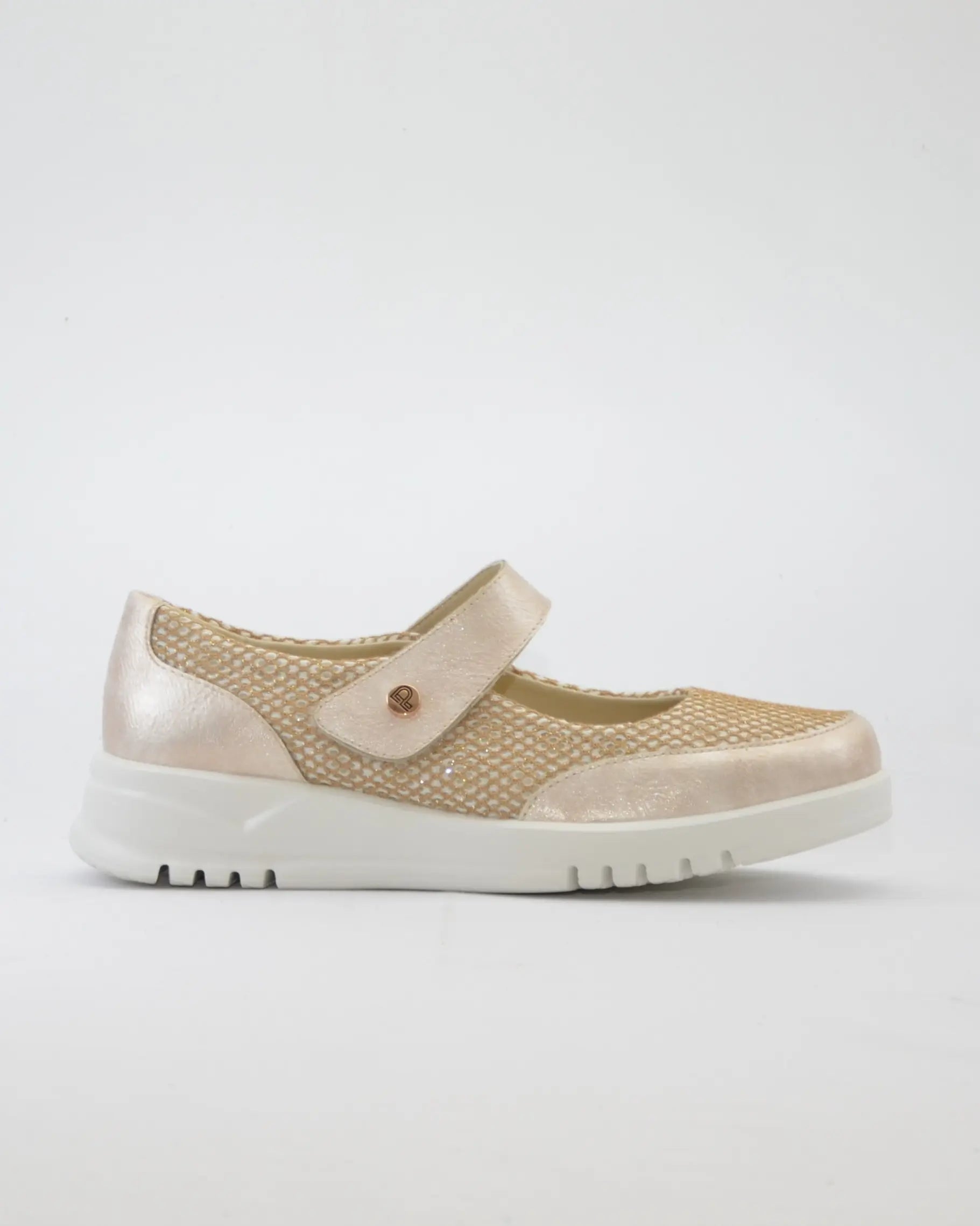 MERCEDITA CASUAL CON CIERRE DE VELCRO ANCHO ESPECIAL PITILLOS 20302 DORADO