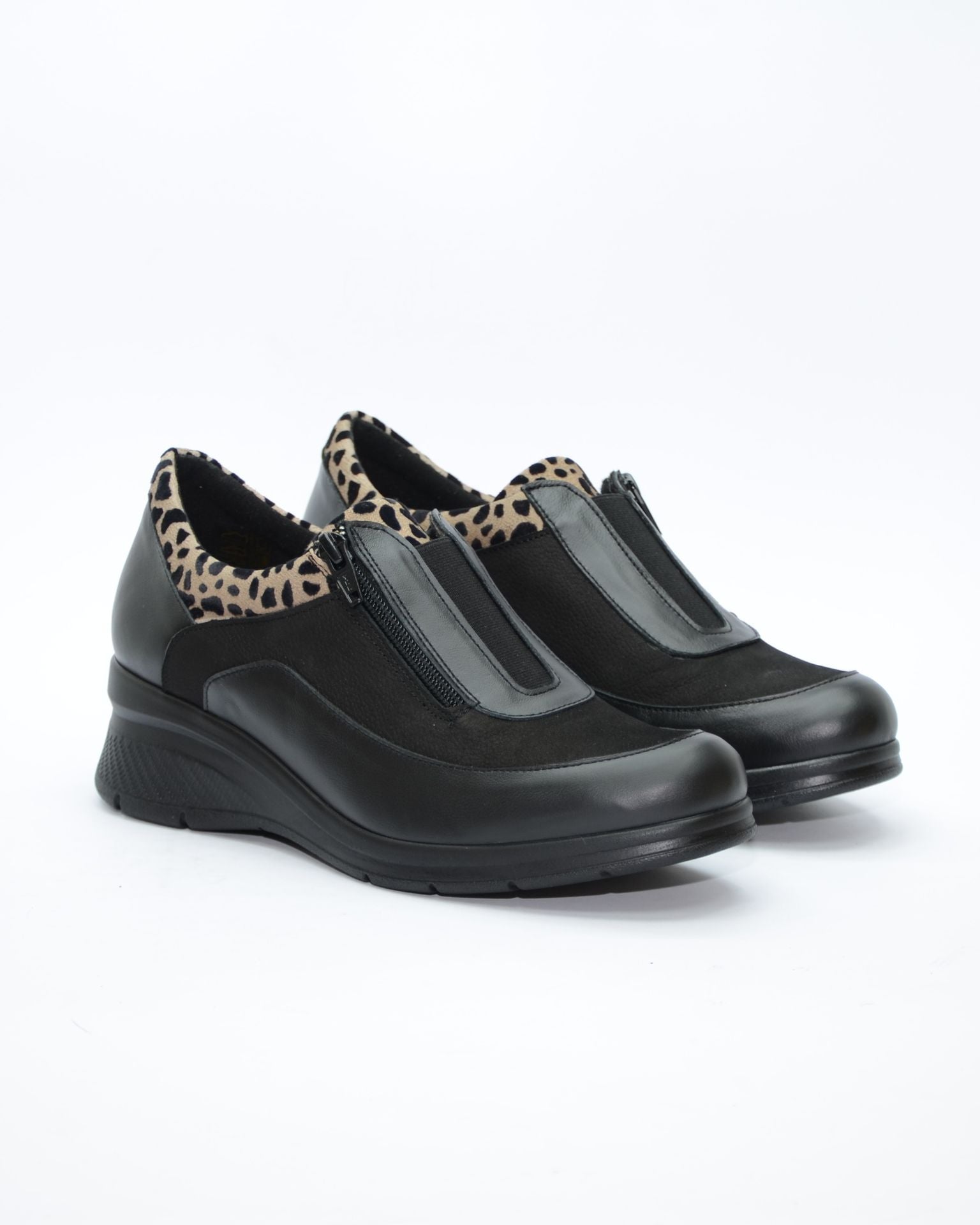 ZAPATO MUJER CUÑA NEGRO ELÁSTICO Y CREMALLERA 8099 CONFORT CLASS