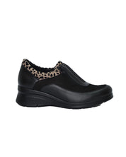 ZAPATO MUJER CUÑA NEGRO ELÁSTICO Y CREMALLERA 8099 CONFORT CLASS