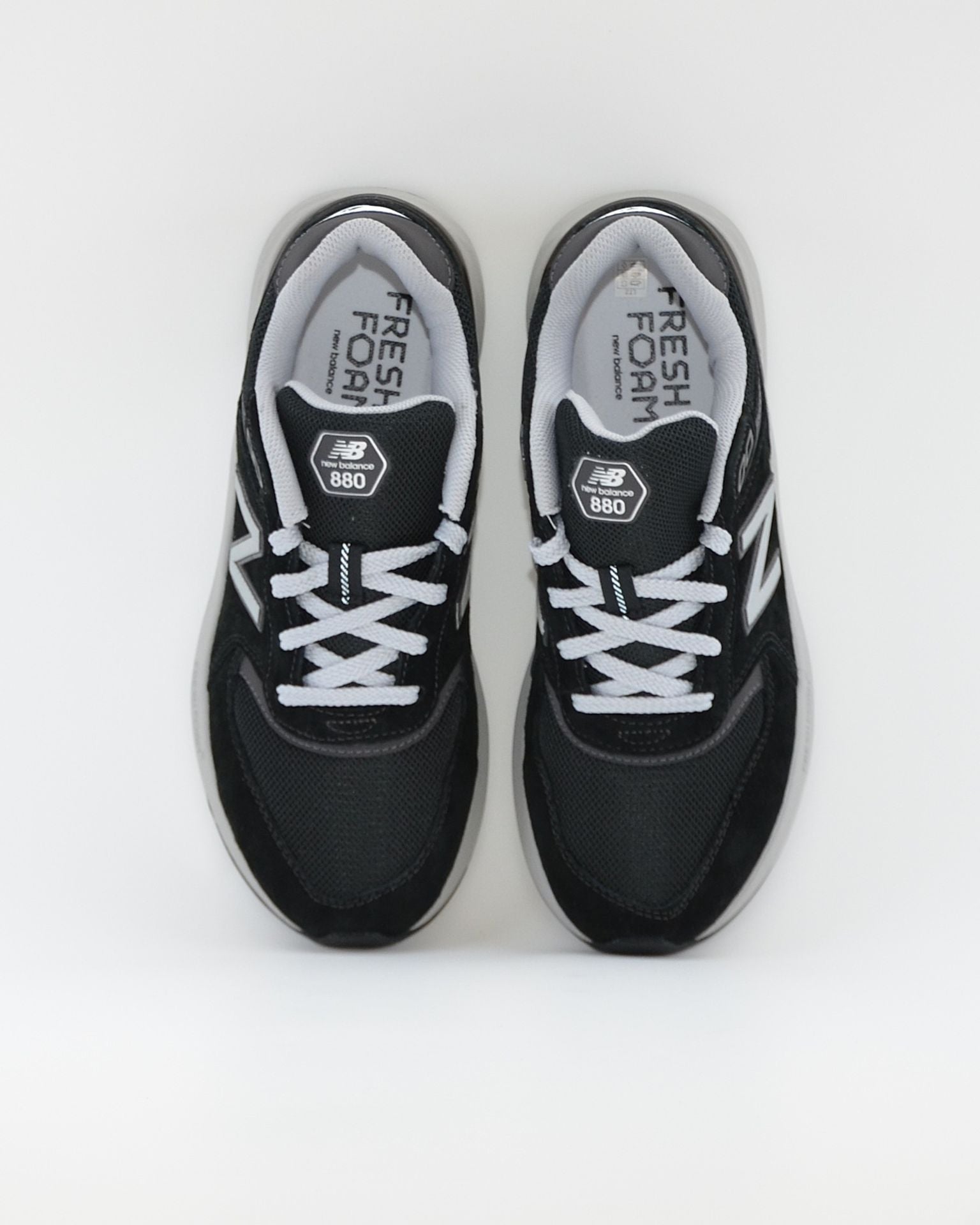 SNEAKERS NEW BALANCE M880 74B ZAPATILLA DEPORTIVA HOMBRE COLOR NEGRO FRESH FOAM
