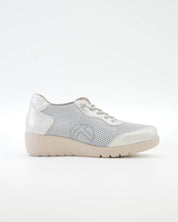 ZAPATO DE CORTE DEPORTIVO MUJER CON CUÑA Y CORDON ELASTICO TREINTAS L4569 PLATA