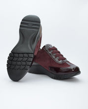 DEPORTIVO MUJER ANCHO ESPECIAL SERRAJE CHAROL BURDEOS PLANTILLA EXTRAIBLE 255702-289