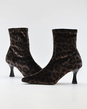 BOTIN LYCRA MUJER COLOR LEOPARDO NEGRO DANIELA VEGA 2475S TERCIOPELO