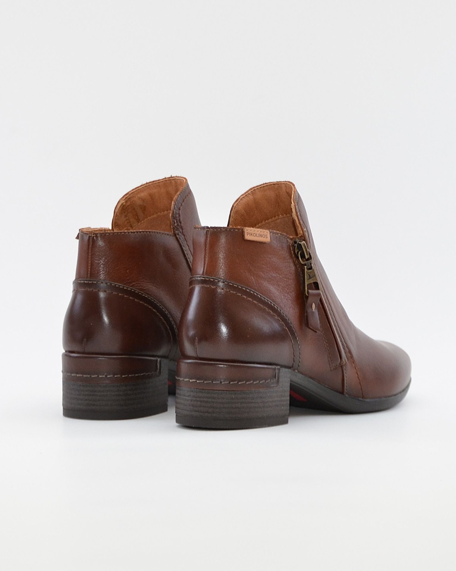 BOTIN MUJER TACON BAJO COLOR CUERO PIKOLINOS MALAGA W6W-8648