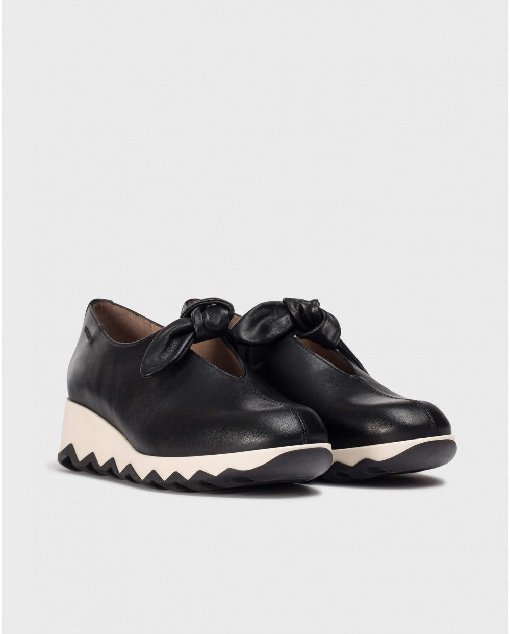 ZAPATOS CUÑA LAZO BURDEOS C7611 NEGRO