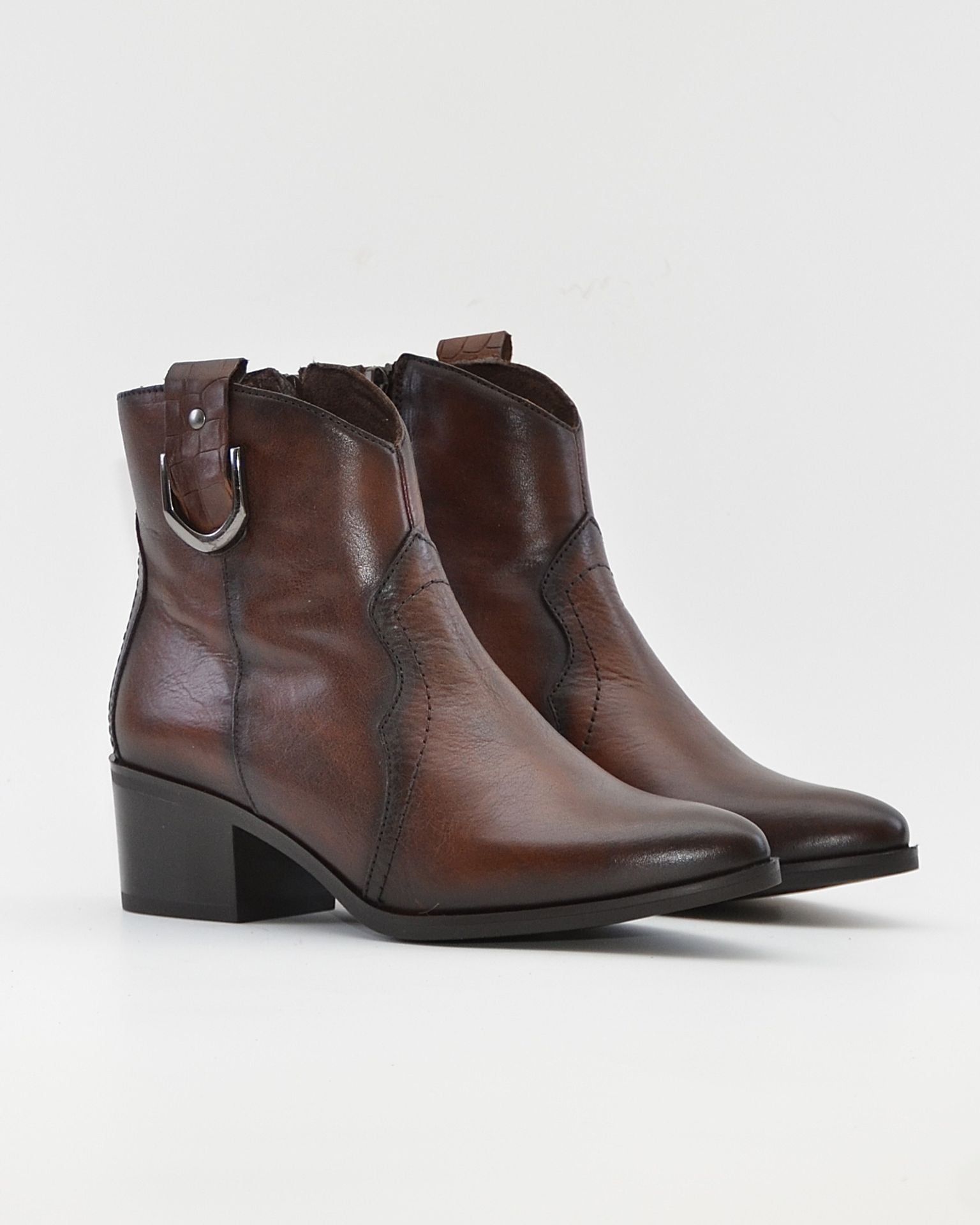 BOTIN MUJER COWBOY PIEL MARRÓN CON HEBILLA KAOLA 3054