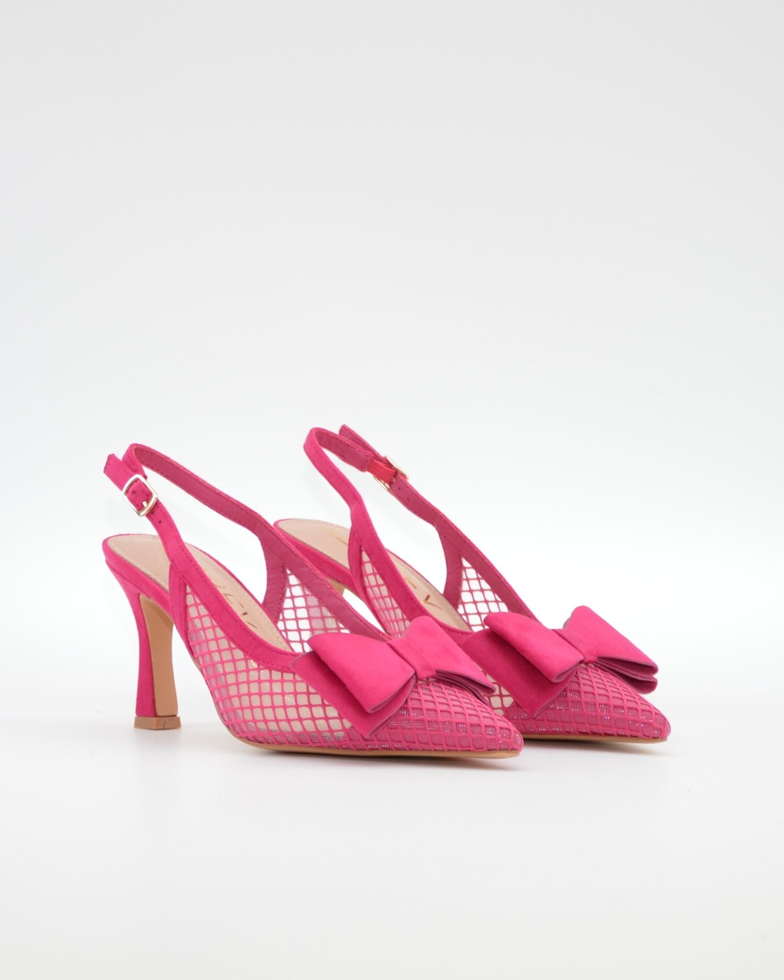 ZAPATO FIESTA MUJER DESTALONADO CON LAZO COLOR FUXIA AZAREY 613K933