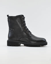 BOTA TIPO MILITAR PIEL COLOR NEGRO CARMELA 164337