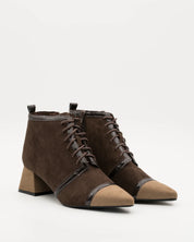 BOTINES TACON BAJO CORDON MARRON CUERO A5406
