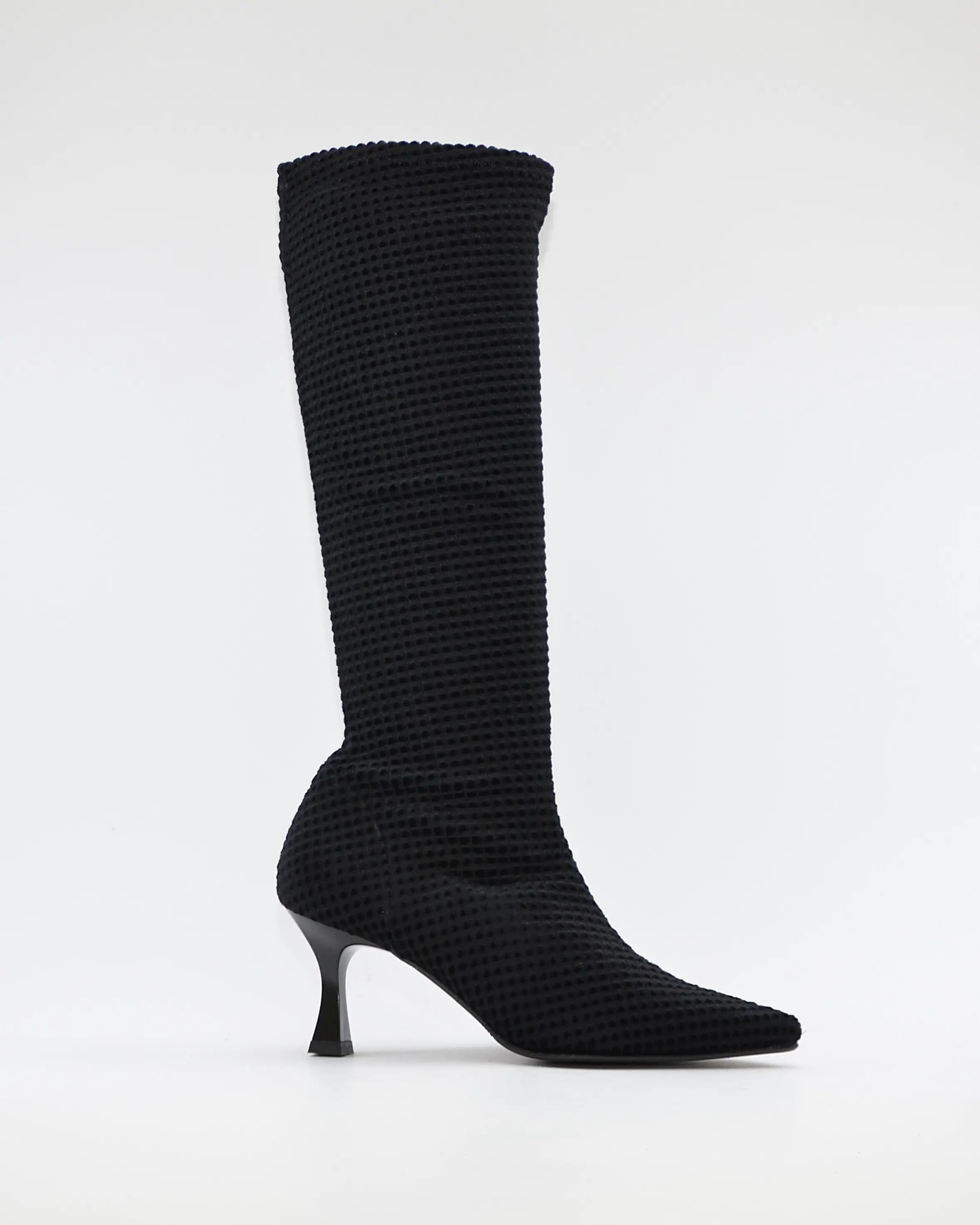 BOTA ALTA LYCRA MUJER COLOR NEGRO DANIELA VEGA 2208S MOIRA
