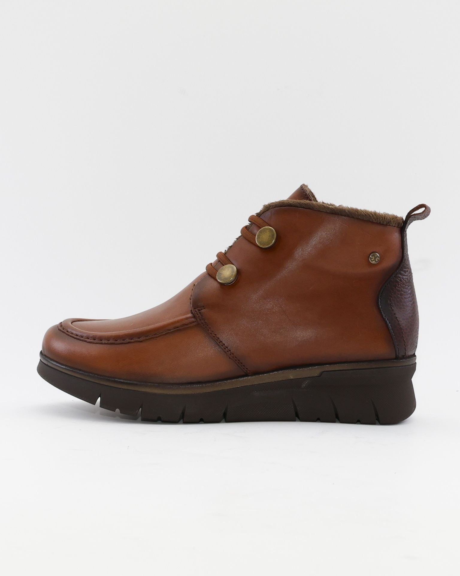 BOTINES DE MUJER CON CUÑA Y CIERRE DE ELASTICOS COLOR CUERO GIORDA 25263