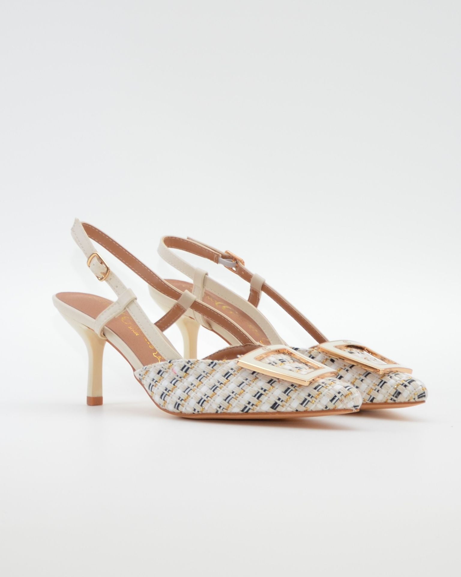 ZAPATO FIESTA MUJER TEJIDO BLANCO ADORNO METÁLICO CAYETANO 56022
