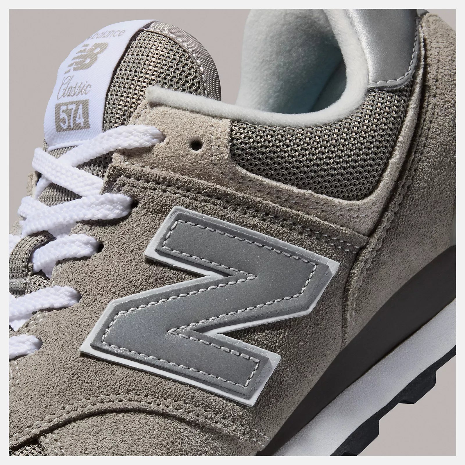 SNEAKERS HOMBRE NEW BALANCE ML574EVG GRIS