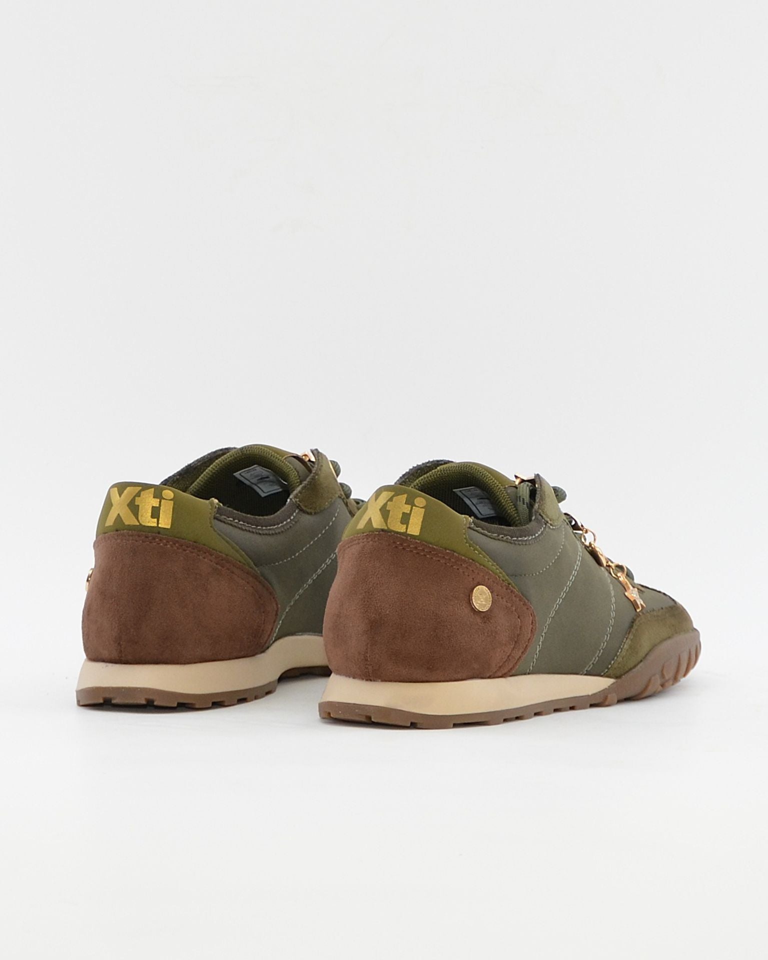 DEPORTIVO SNEAKER MUJER PLANA COLOR KAKI XTI 146146