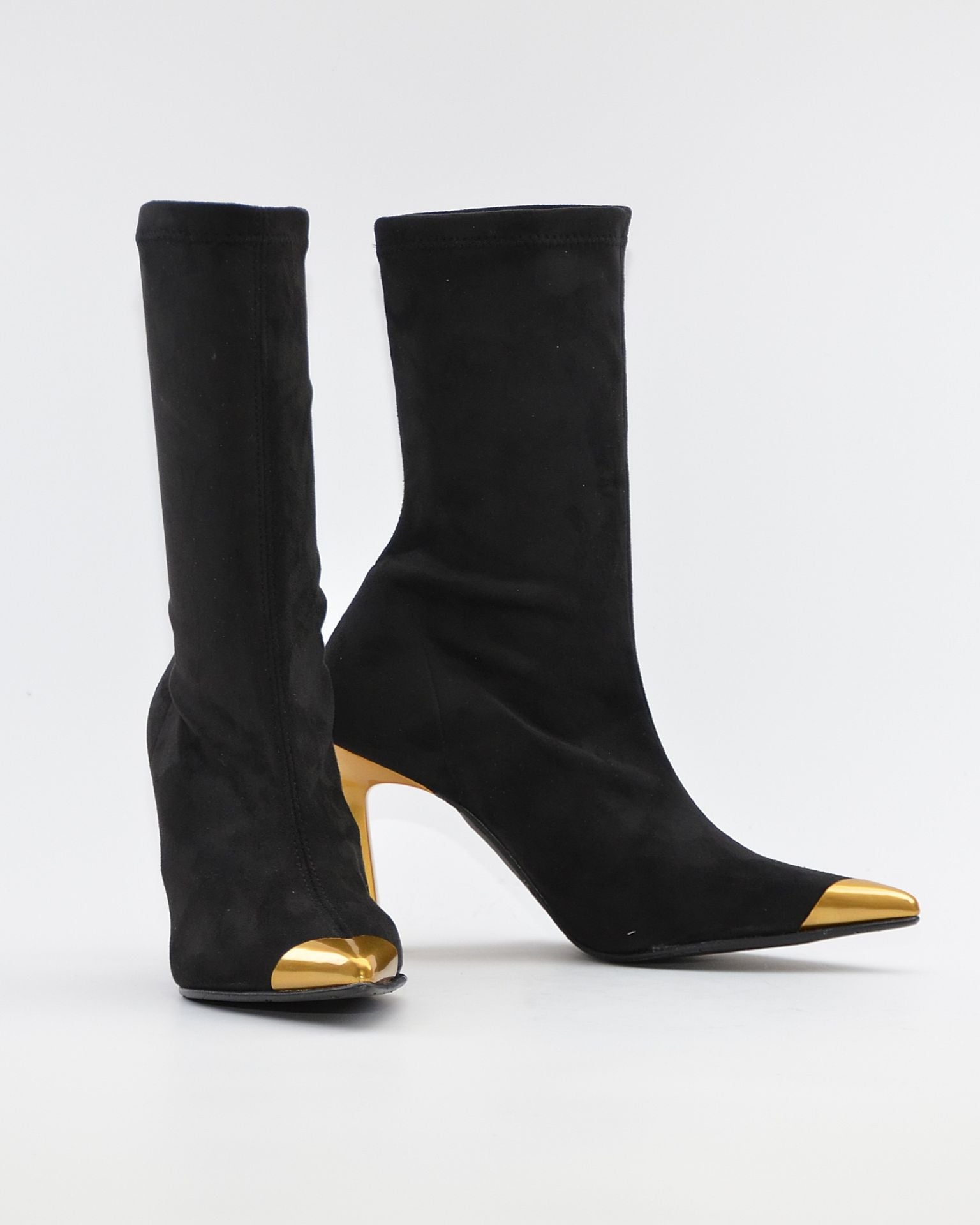 BOTA MEDIA CAÑA LYCRA MUJER COLOR NEGRO DETALLES DORADOS DANIELA VEGA 2880 ANTE STRECH