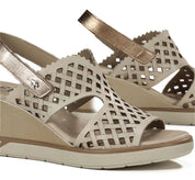 SANDALIA MUJER FLUCHOS COLOR BEIGE CON TIRA TRASERA METALIZADA SMASH F1972 RAW