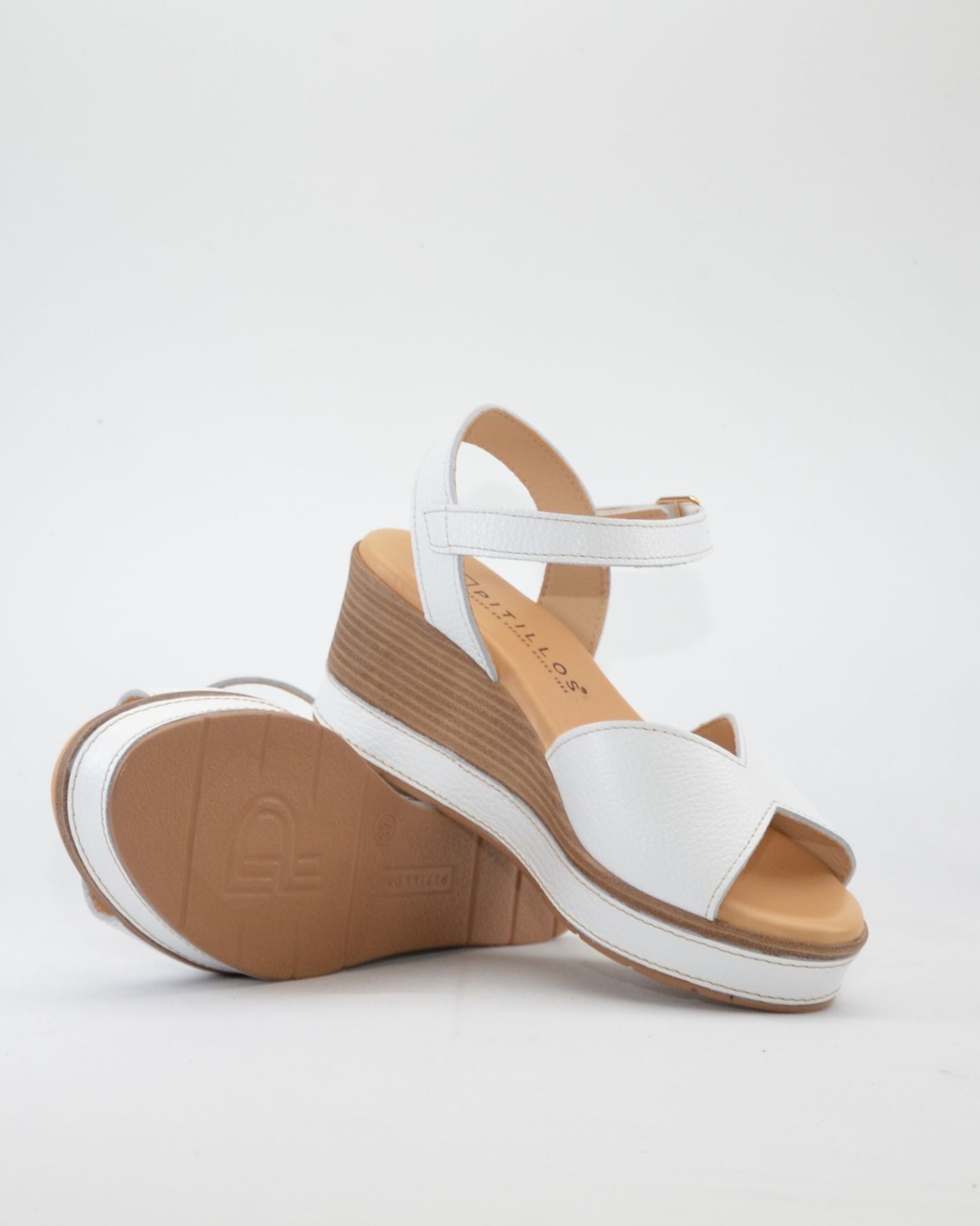 SANDALIA CUÑA BLANCA PARA MUJER CON PLANTA ACOLCHADA PITILLOS 11280
