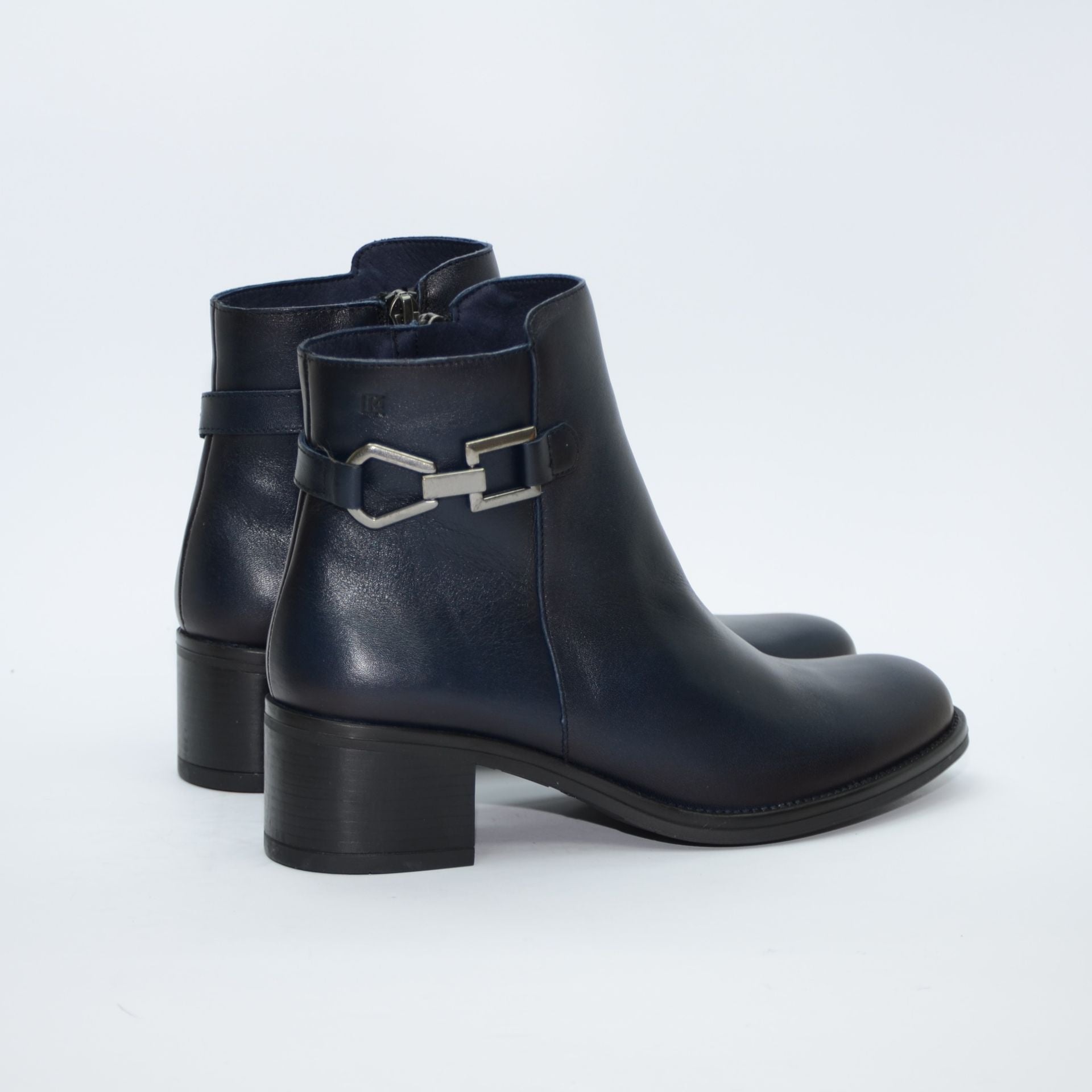 BOTIN AZUL TACON CON CREMALLERA CHIARA D9347