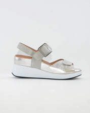 SANDALIA CUÑA PLANTILLA EXTRAIBLE MUJER TRES VELCROS ANCHO ESPECIAL COLOR VERDE Y PLATA PIE SANTO 260382 CAVA