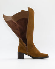 BOTA ALTA MUJER ANCHO ESPECIAL DE GEMELO ANCHO PIESANTO 235461 XL SERRAJE CUERO